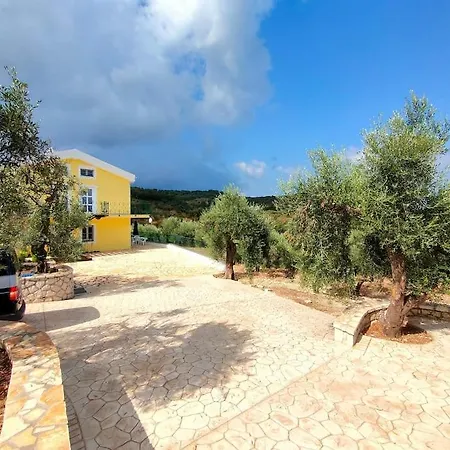 Gelbes Haus Korfu Appartement Pithos