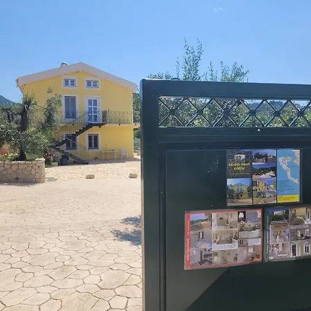 Gelbes Haus Korfu Apartment Pithos