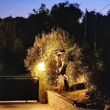 דירה Gelbes Haus Korfu *