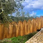Gelbes Haus Korfu Pithos