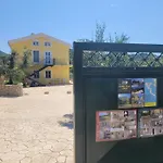 Gelbes Haus Korfu Appartement Pithos