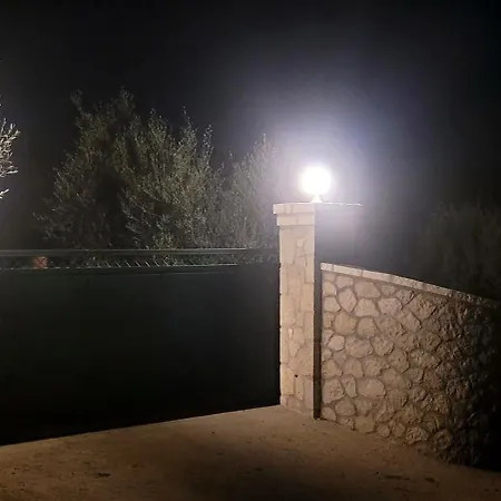 Gelbes Haus Korfu Lägenhet