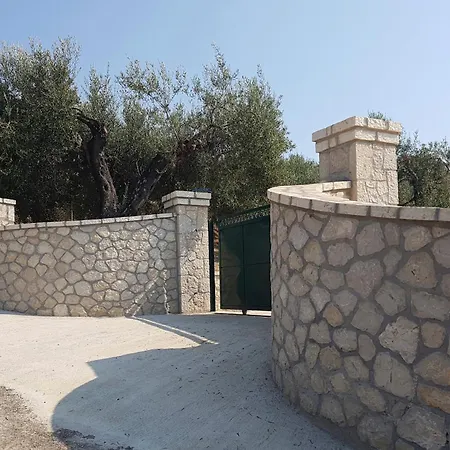 Gelbes Haus Korfu Lägenhet