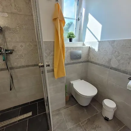 Gelbes Haus Korfu 아파트