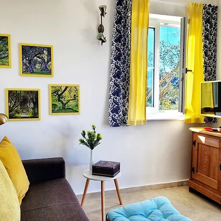 Gelbes Haus Korfu